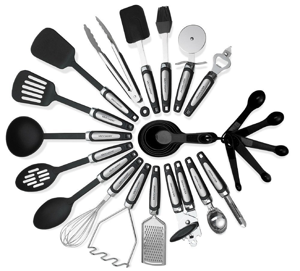 Kitch N' Wares - Juego de utensilios de cocina de 26 piezas, acero inoxidable y nailon, cucharas, espátulas, espátulas, cortador de pizza, cuchillas, cucharas y cucharas medidoras